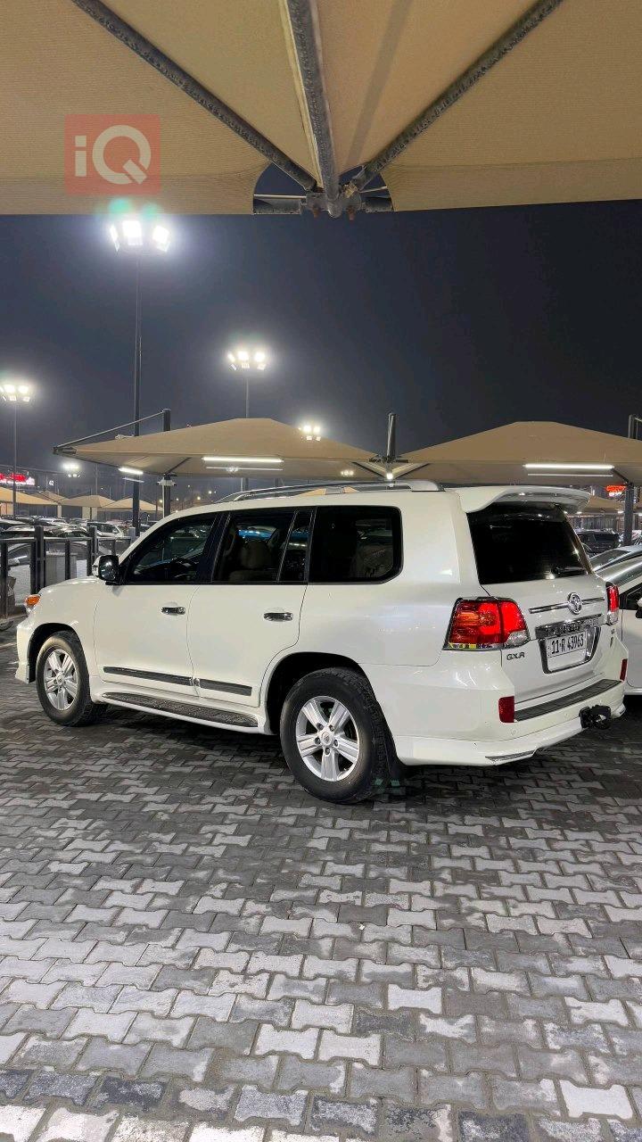 تويوتا لاندكروزر